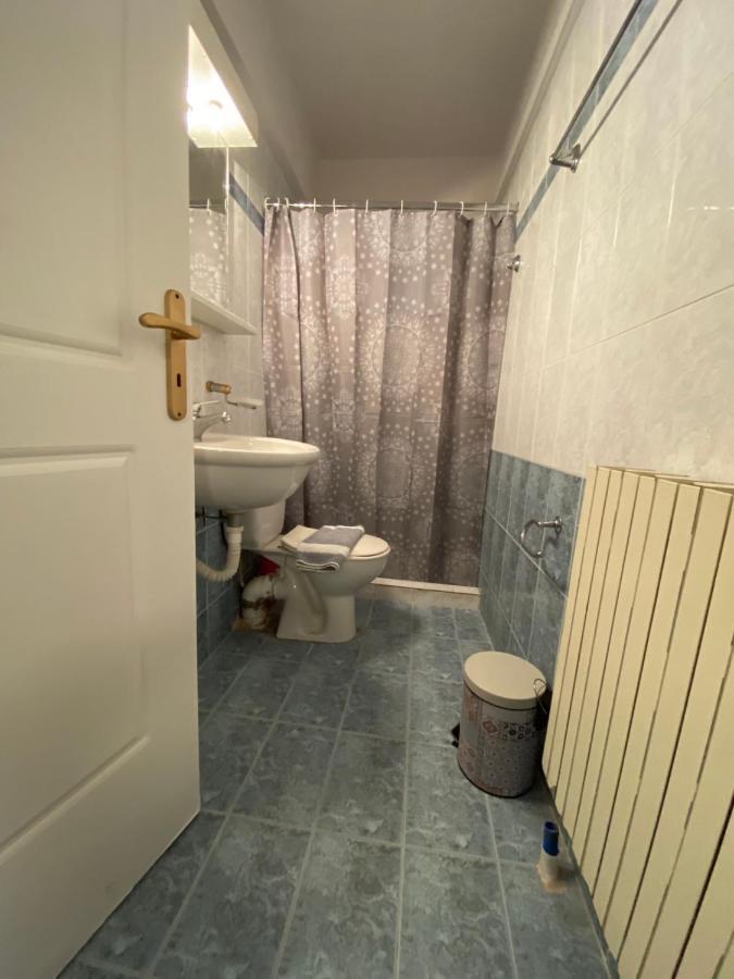 Orama Rooms 2 Kalamata Exterior photo